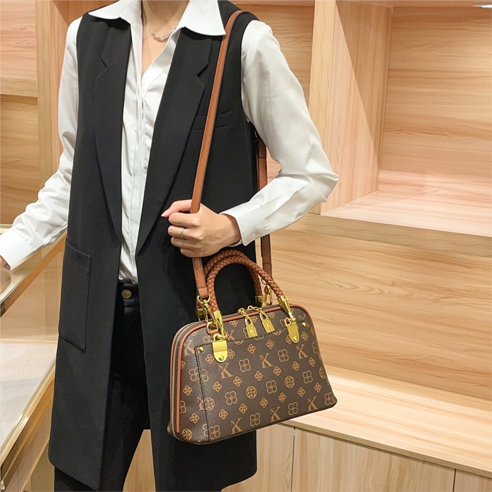 Premium Quality Leather Should - Women Bags Premium Brands ulasan dan harga